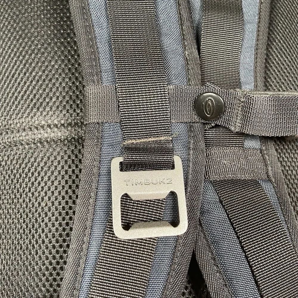 Timbuk2 Rogue Backpack Navy Gray‎ Roll Top Commuter Laptop Travel Bag